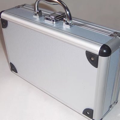 Xe đẩy đặt hộp du học nữ hai lớp 20 inch có thể dùng để chạy vali Li Xiao Khánh