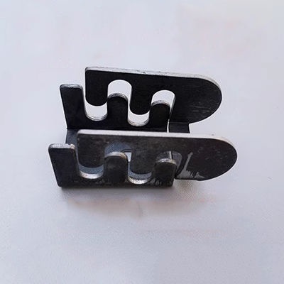 Thẻ kim loại Phần cứng Đồ nội thất Phụ kiện Bàn thép Khung kết nối Chốt nút Kết hợp Chốt ống sắt Chốt - Chốt ốc vít rẻ