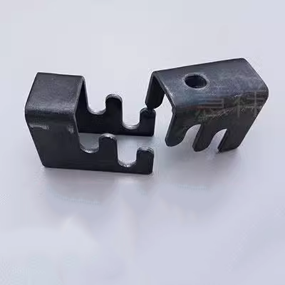 Kim loại khóa phần cứng phụ kiện đồ nội thất khung thép kết nối khung buộc chặt kết hợp nút mẹ nút vuông sắt - Chốt ốc vít titan