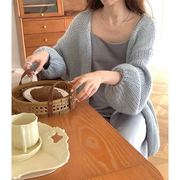 Mùa xuân và mùa thu mới áo thun cổ tròn màu len rắn áo len ngắn tay nữ phiên bản Hàn Quốc của áo dệt kim nửa tay đan phần mỏng - Đan Cardigan áo cardigan nữ