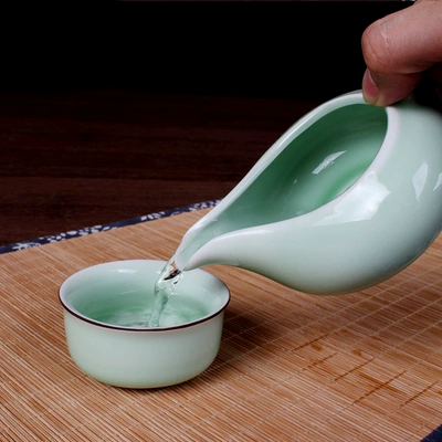 Celadon ấm trà tách trà lọc cốc công bằng 汝 lò tím cát đá nứt trà lễ sản phẩm duy nhất phụ kiện trà Kung Fu