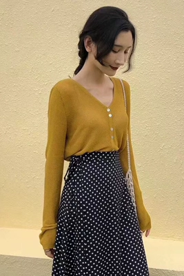 2018 Hàn Quốc ulzzang mùa thu tính khí mới màu rắn đan cardigan phụ nữ hoang dã mỏng v-cổ dài tay áo sơ mi áo len nữ hàng hiệu