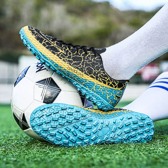 Giày bóng đá nam bị hỏng móng tay cỏ nhân tạo AG dài và ngắn móng tay đào tạo cạnh tranh trong nhà giày nữ sinh viên thanh thiếu niên trẻ em