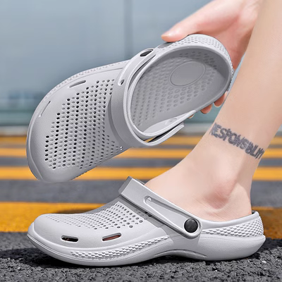 Giày Croc nam mùa hè mặc ngoài đế mềm chống trượt chống mài mòn ngón chân cái Giày đi biển đôi dép và dép