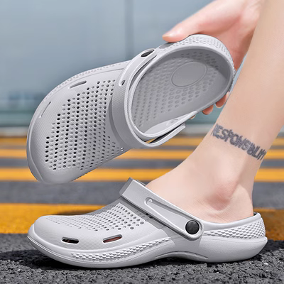 dép bệnh viện phòng khám Giày Croc nam mùa hè mặc ngoài đế mềm chống trượt chống mài mòn ngón chân cái Giày đi biển đôi dép và dép dép phòng lab
