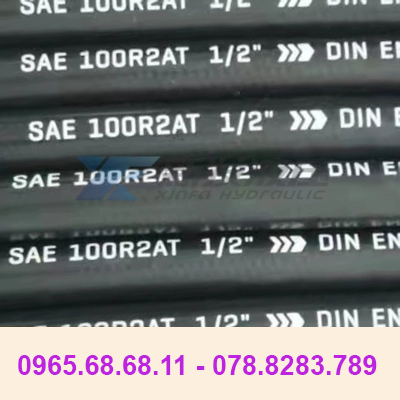 Ống dầu thủy lực áp suất cao và áp suất thấp 2 lớp và 4 lớp dây thép bện cao su xử lý họng bia