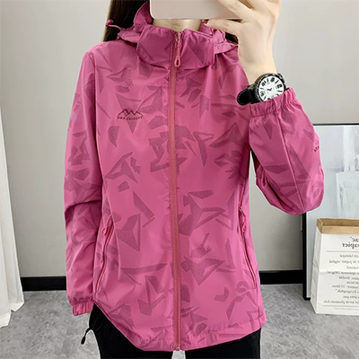 Mùa xuân và Mùa Thu mô hình kích thước lớn đội mũ trùm đầu của phụ nữ thể thao coat jacket windproof loose breathable nhanh khô siêu mỏng trung niên áo khoác