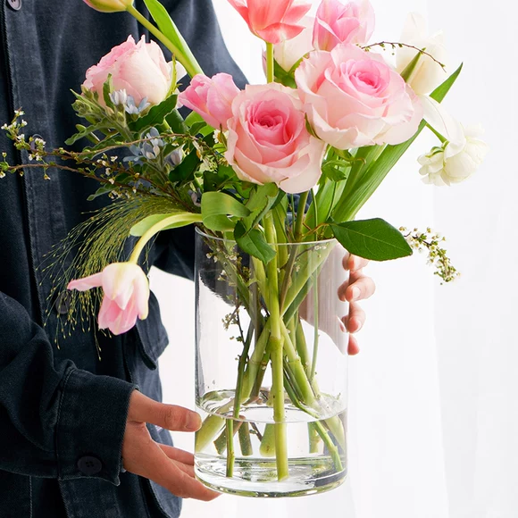 FlowerPlus Flower Plus Baikal Series Vase Phong cách hiện đại Sáng tạo Bình trang trí Chai Hoa Sắp xếp - Vase / Bồn hoa & Kệ bình cắm hoa hồng
